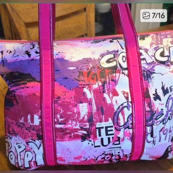 Coach Poppy With 3 Hangtags - Picture 3 of 10